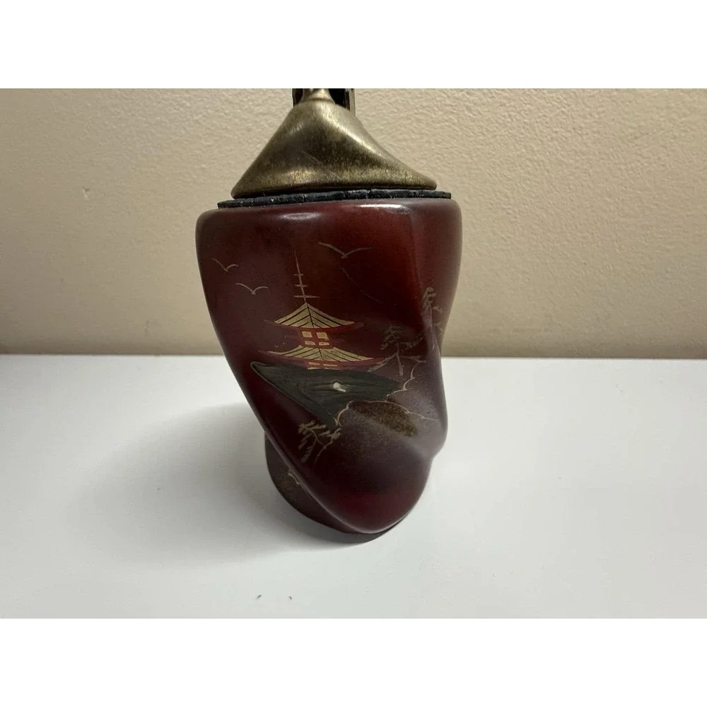Vintage Evans table lighter